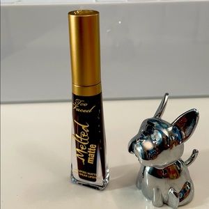 Too Faced Melted matte Evil Twin